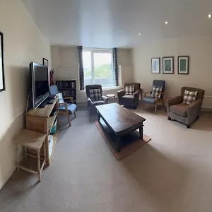 Gasthof Holburn, Aberdeen