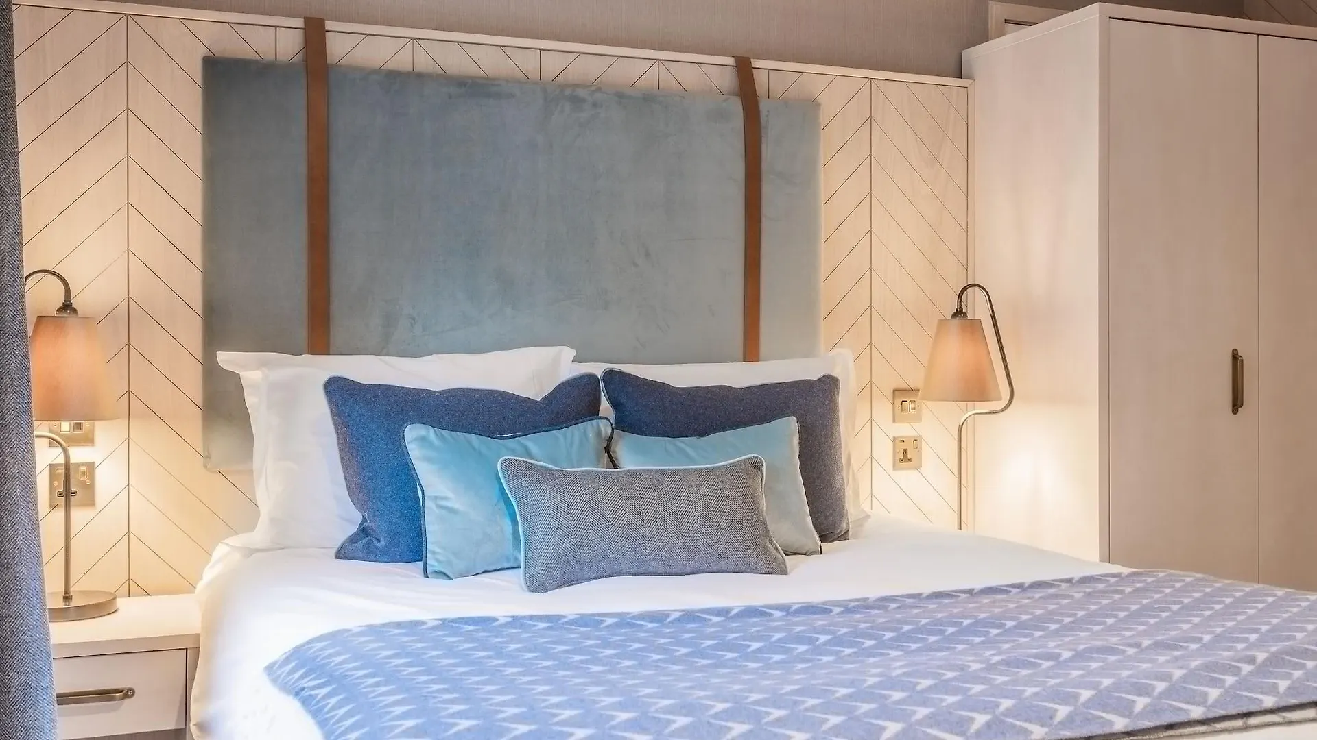 Palm Court Hotel Aberdeen 4*,  United Kingdom