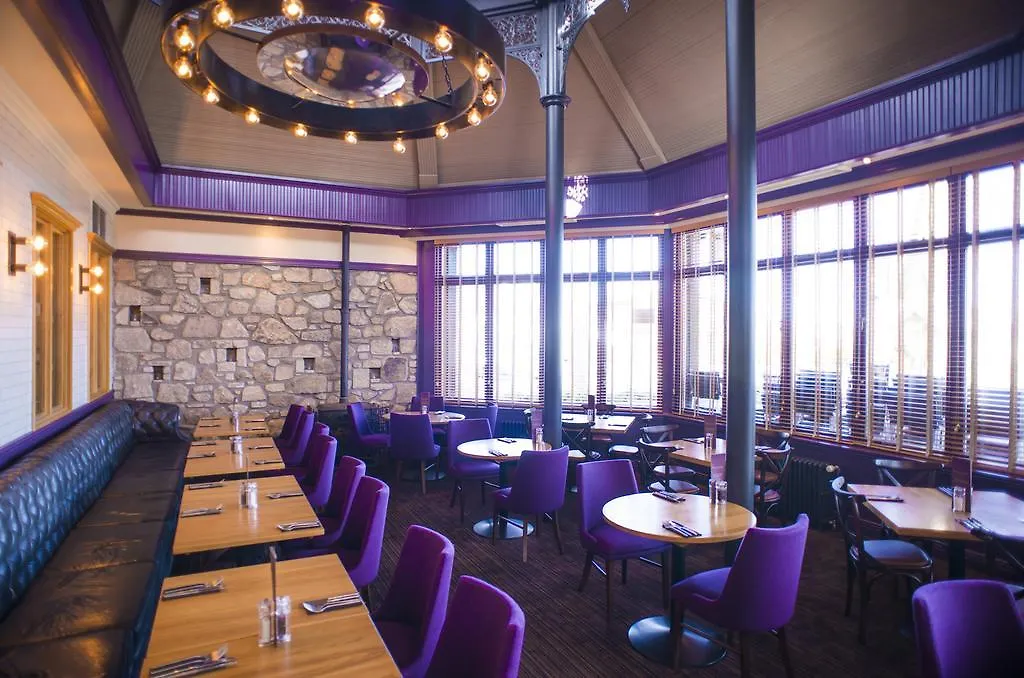 Palm Court Hotel Aberdeen